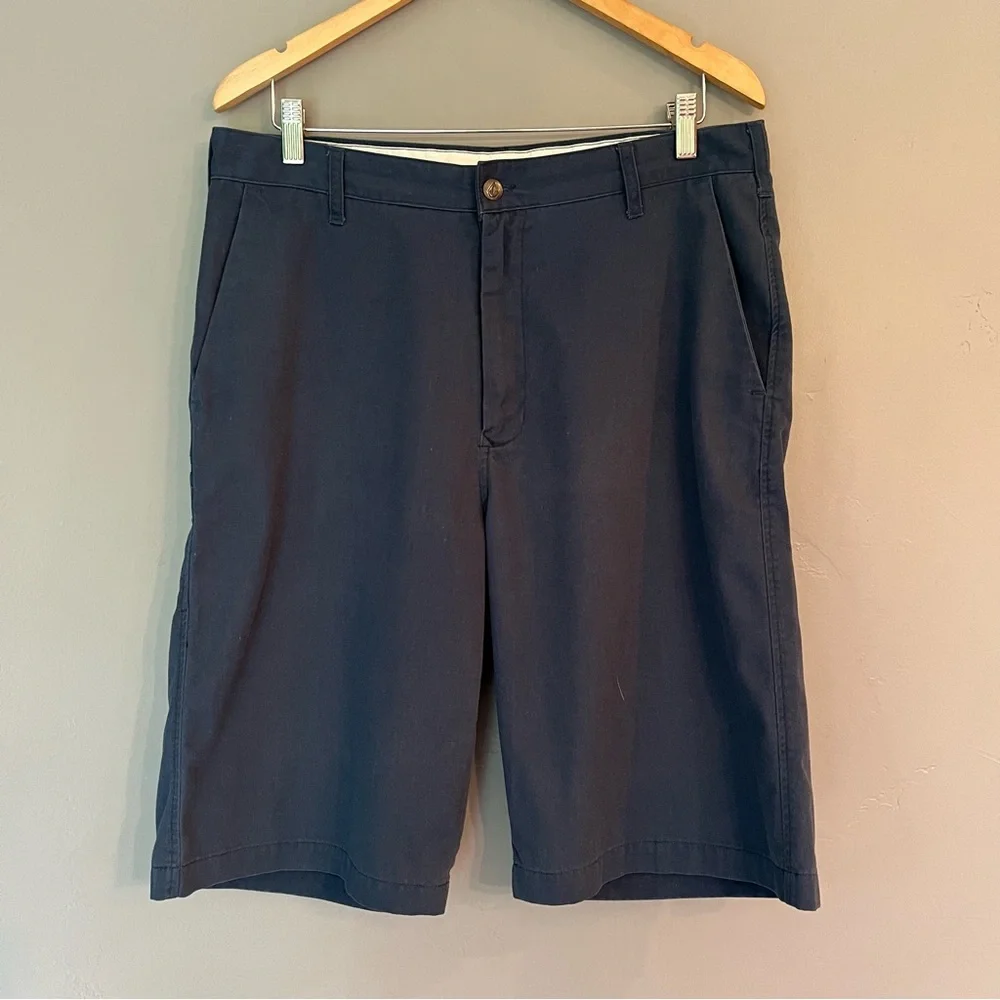 VOLCOM Y2K Vintage Blue Bermuda Chino Board Shorts Embroidered Logo Size 33